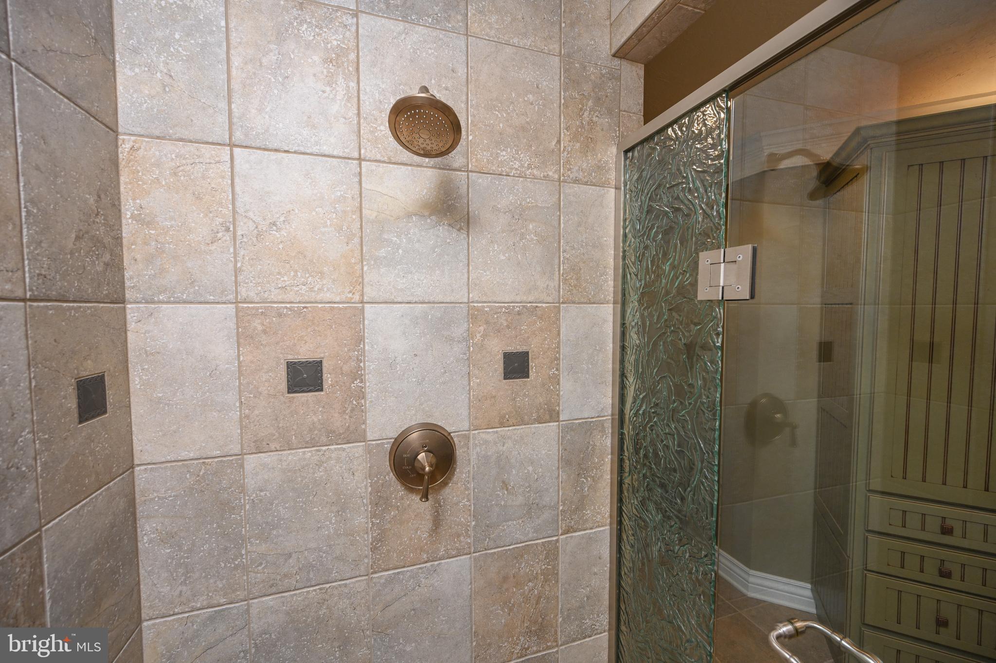 THE RESERVE AT HOLY CROSS - Residential