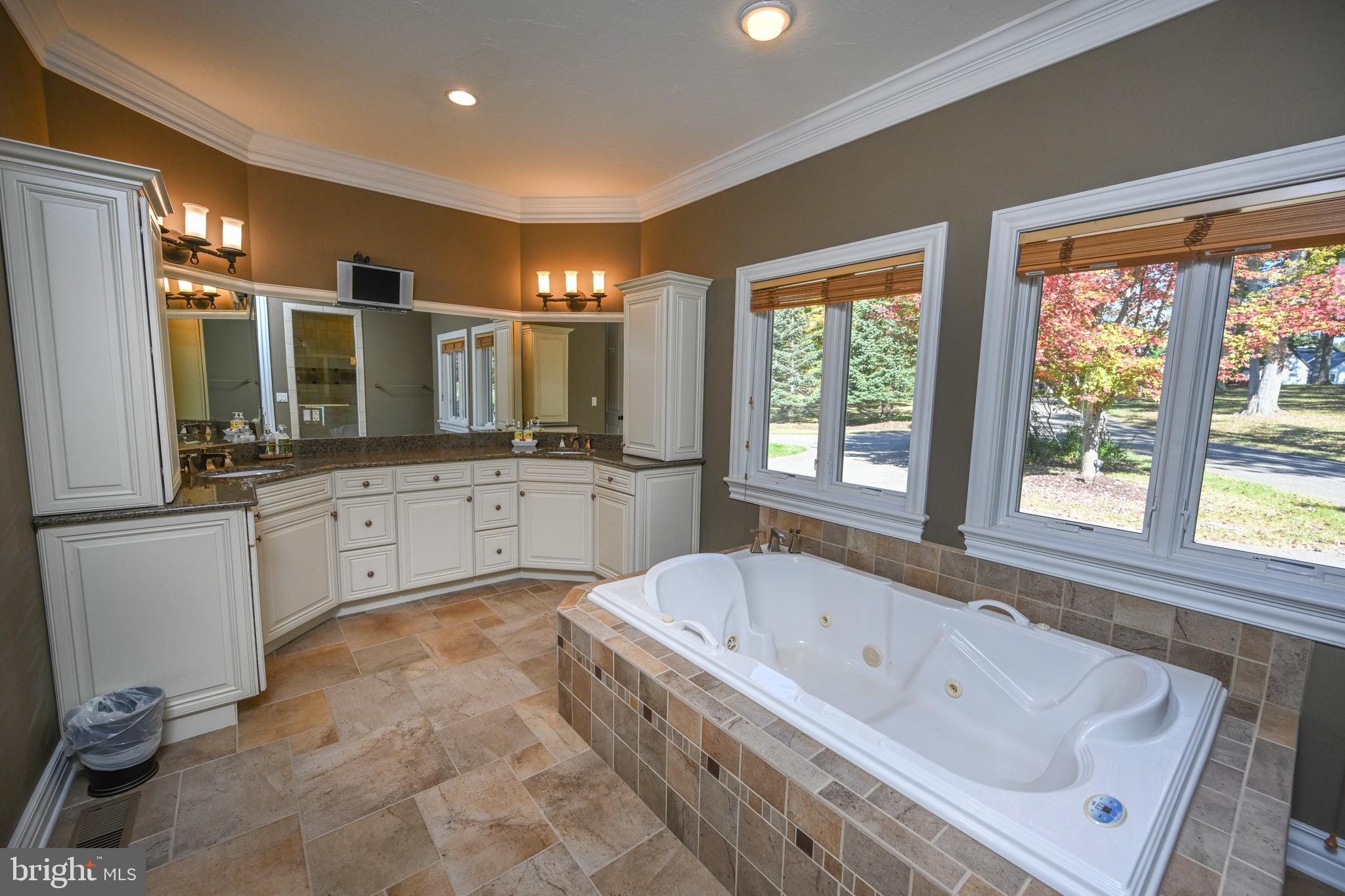 THE RESERVE AT HOLY CROSS - Residential