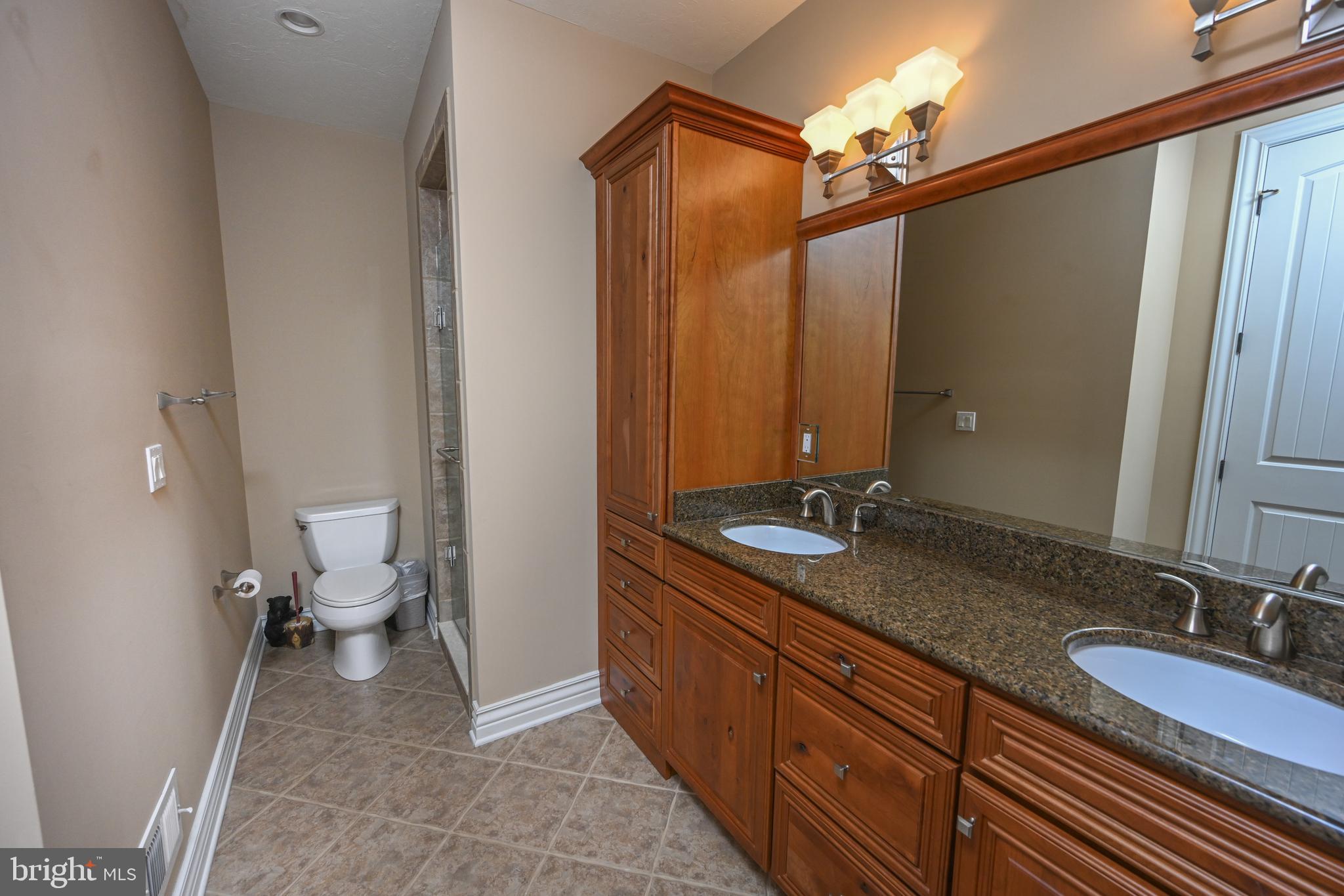 THE RESERVE AT HOLY CROSS - Residential