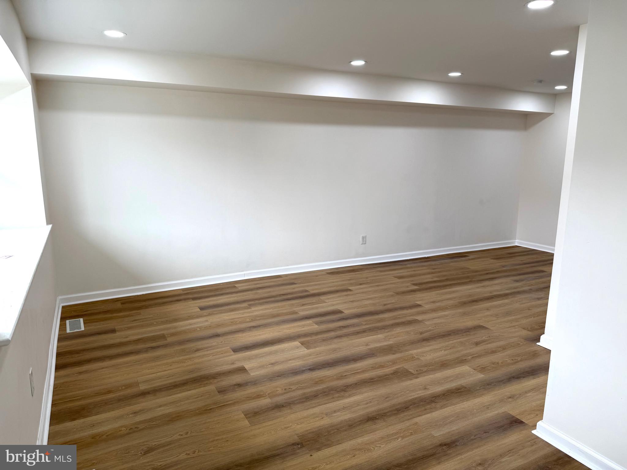 BELLS CORNER - Residential Income