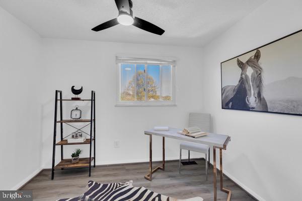 D EVEREUX WEST - Residential