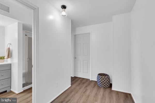 D EVEREUX WEST - Residential