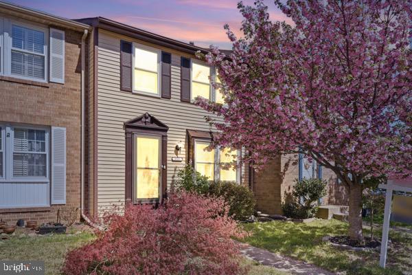 D EVEREUX WEST - Residential