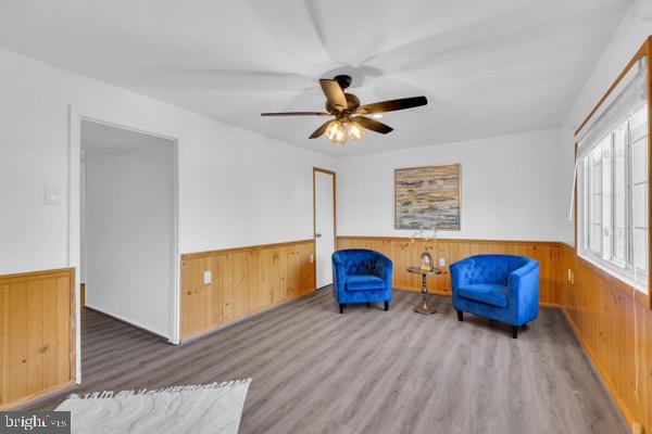 D EVEREUX WEST - Residential