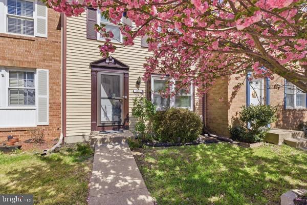 D EVEREUX WEST - Residential