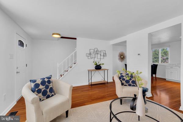 D EVEREUX WEST - Residential