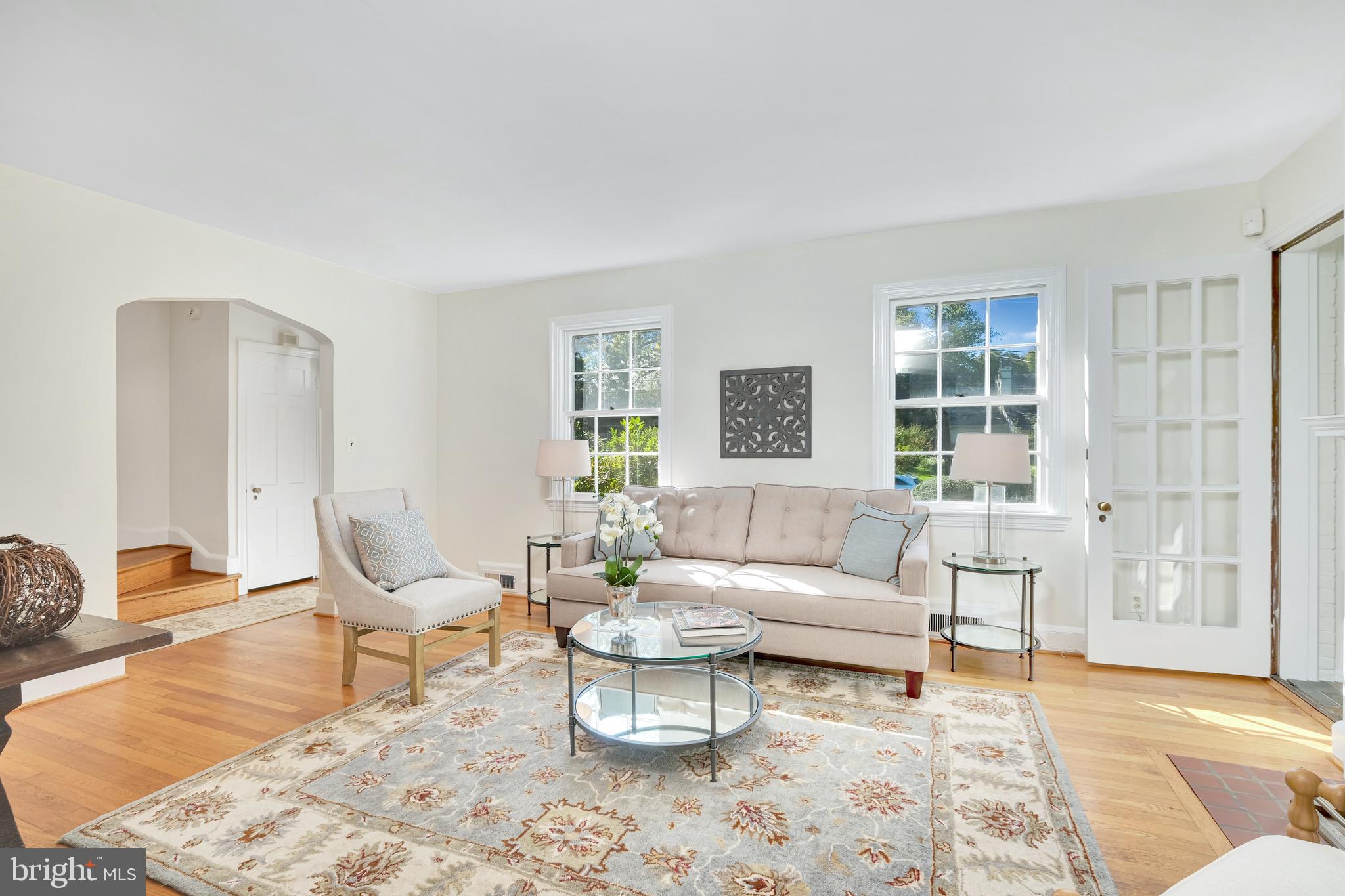 WOODSIDE PARK - Residential