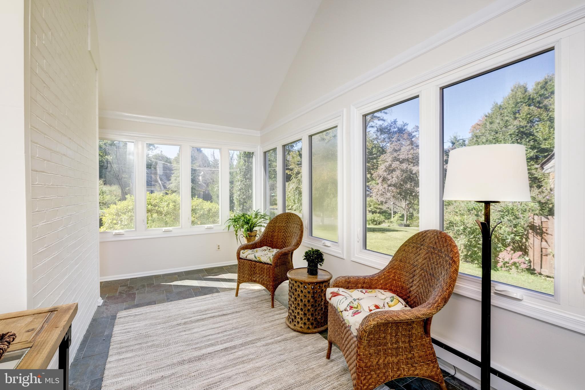 WOODSIDE PARK - Residential