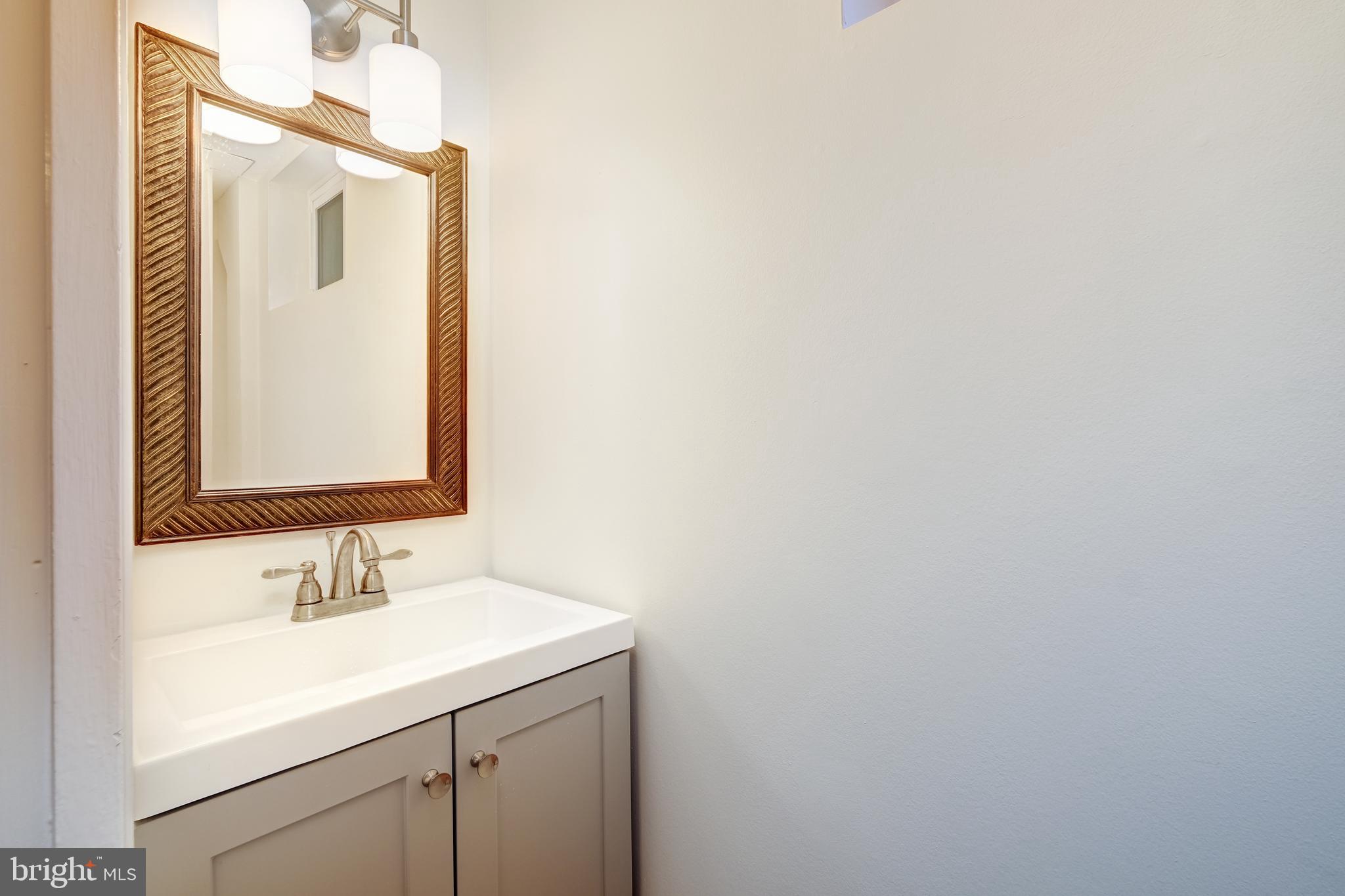 WOODSIDE PARK - Residential