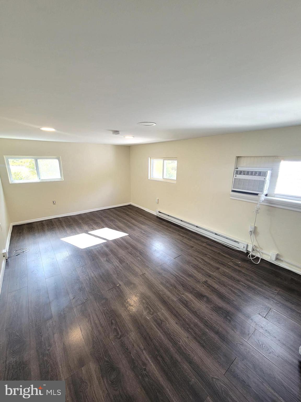 BUCKLAND VALLEY FA - Residential Lease