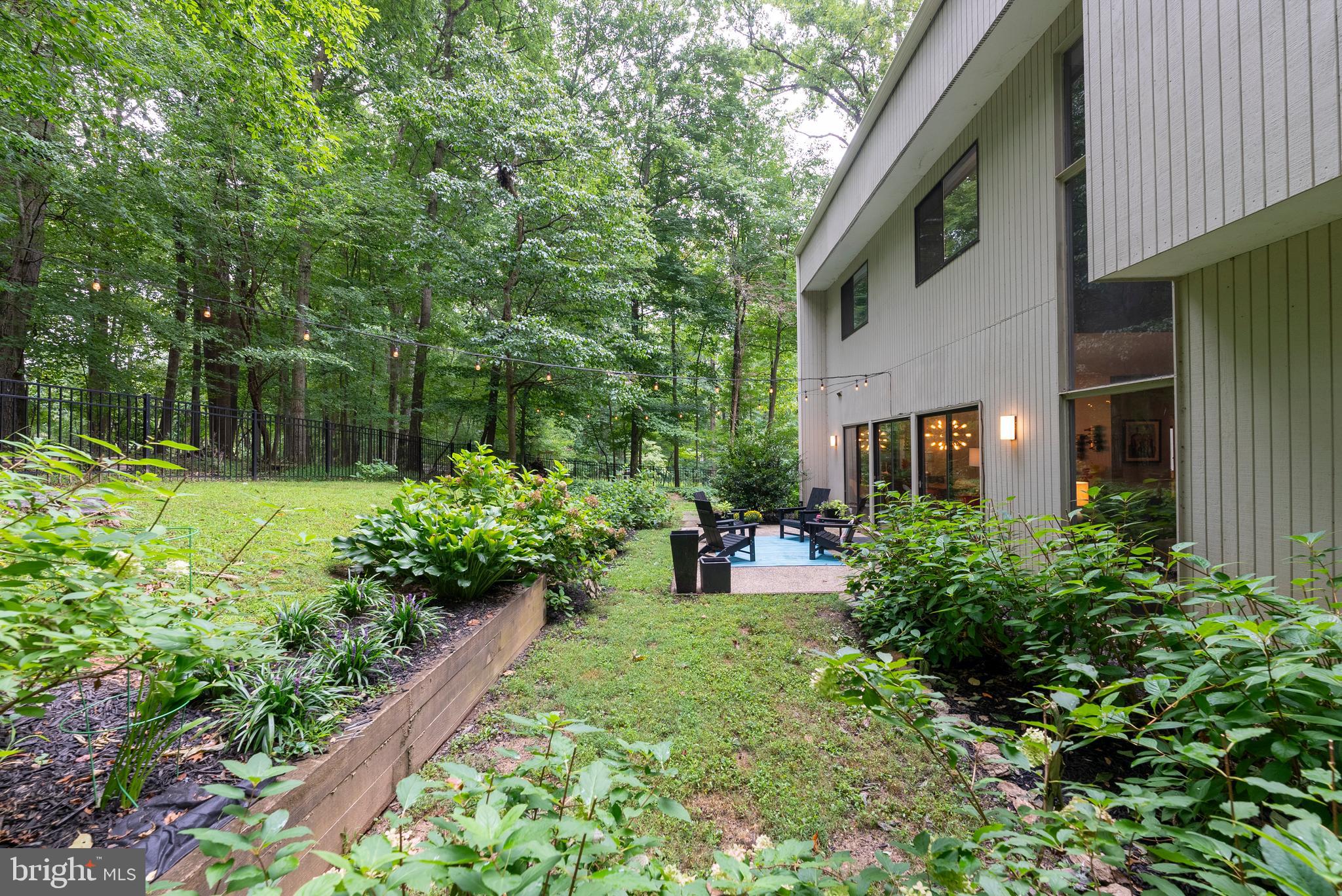 CAVES VALLEY - Residential