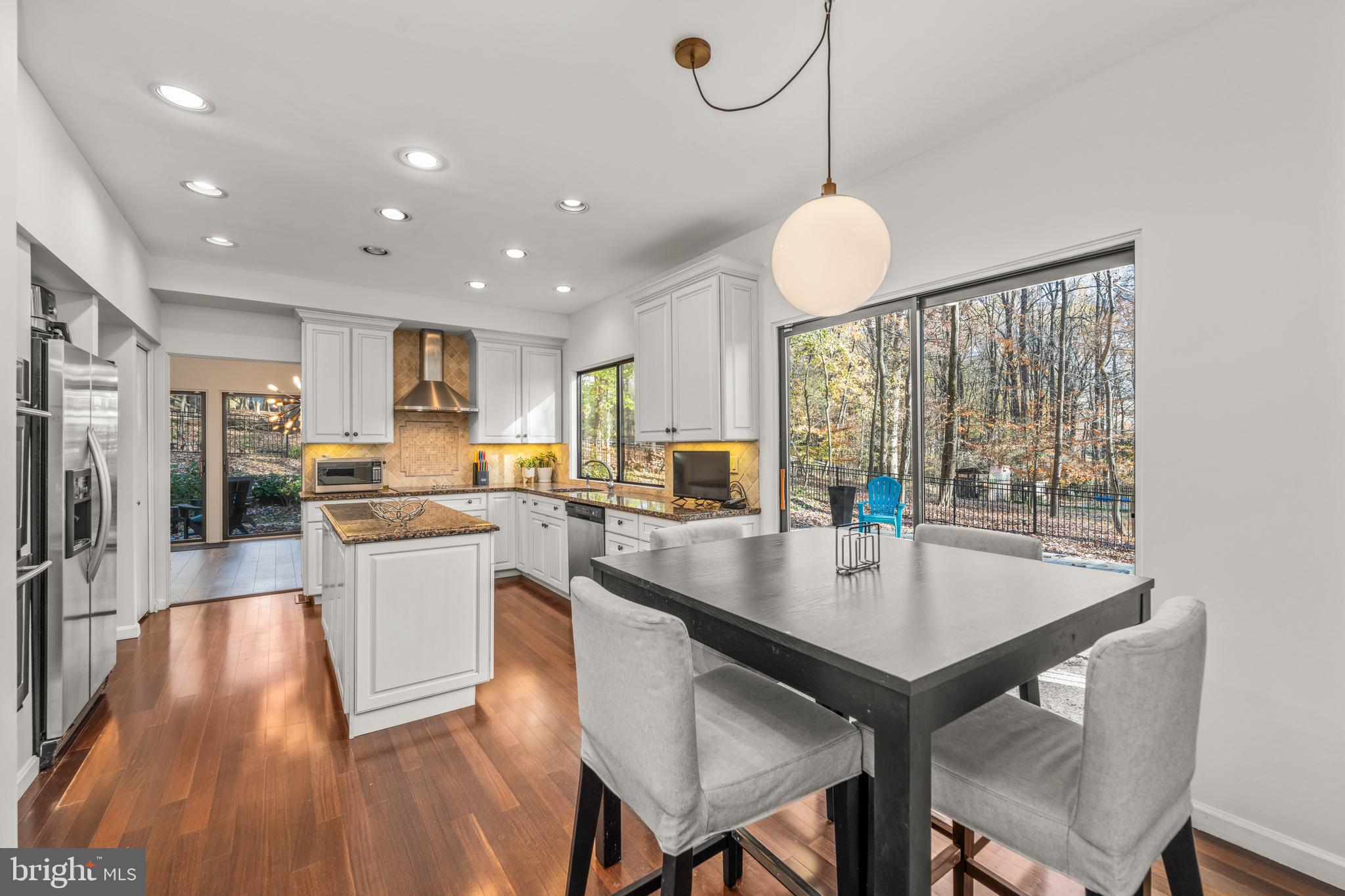 CAVES VALLEY - Residential