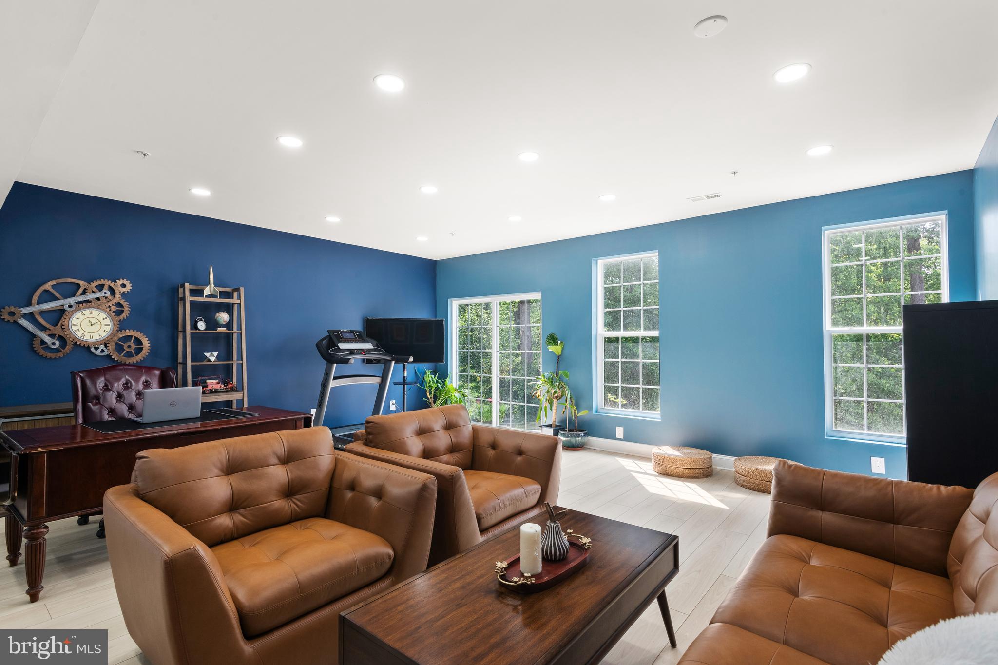 RAVENSCLIFF - Residential