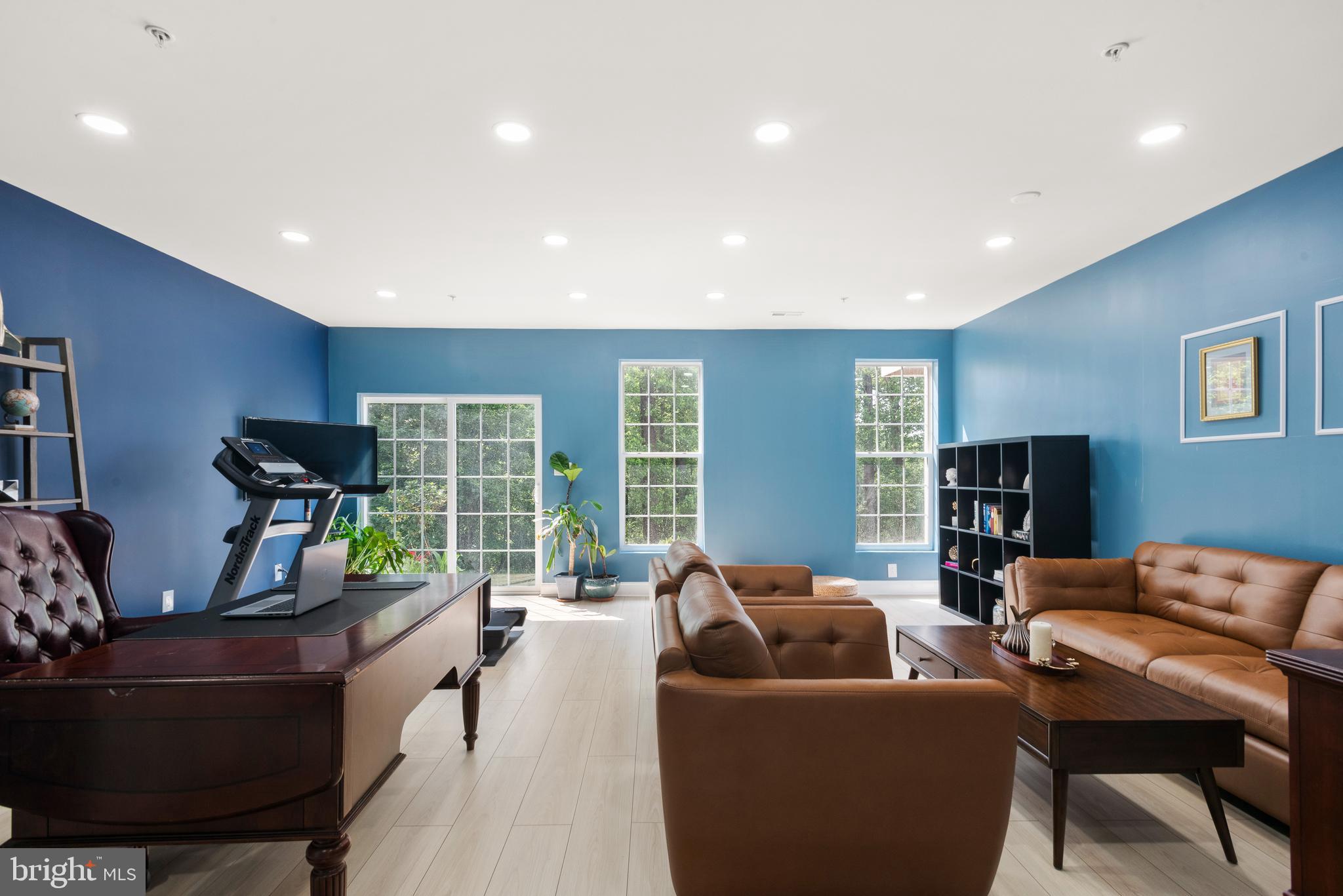 RAVENSCLIFF - Residential