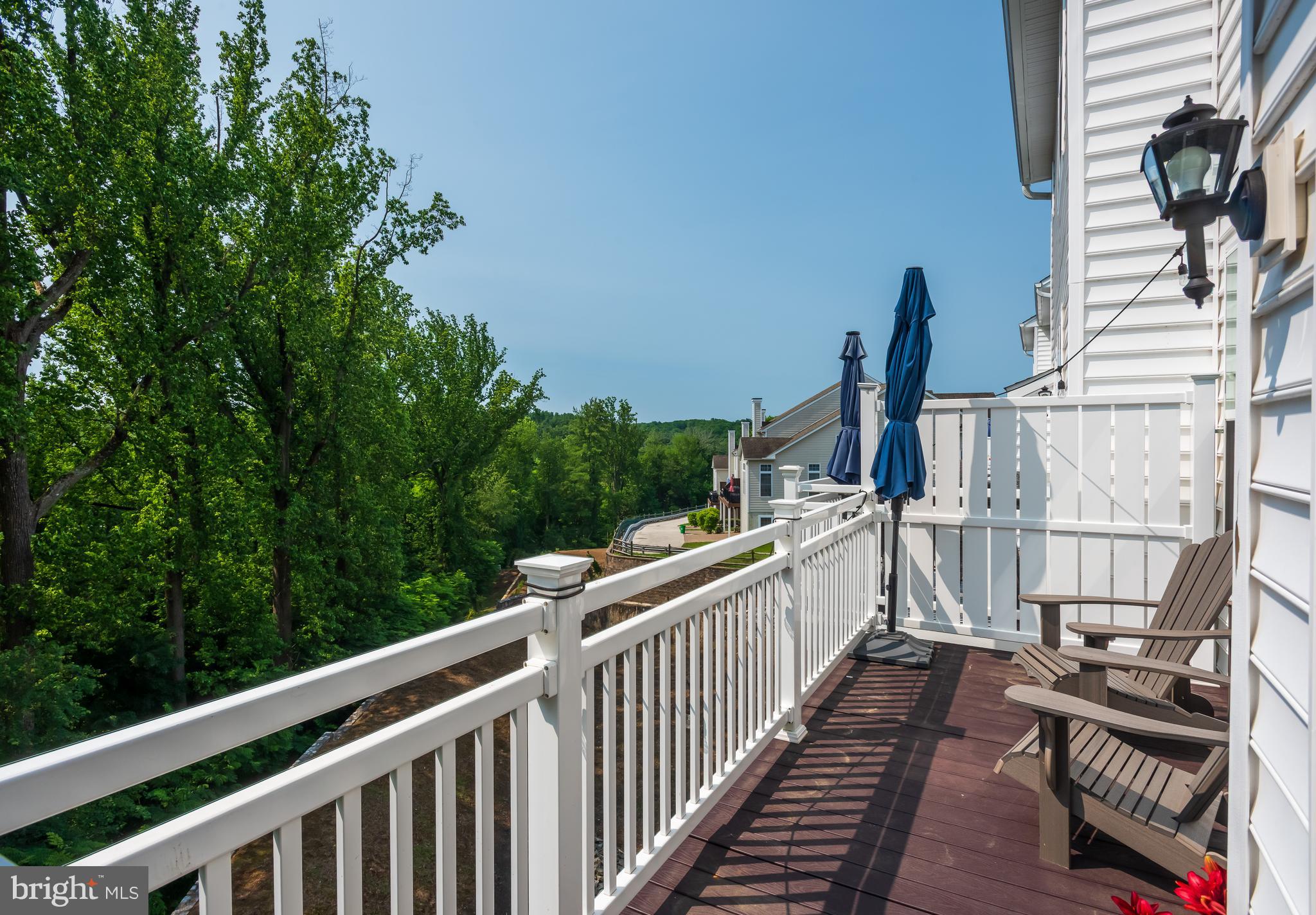 RAVENSCLIFF - Residential