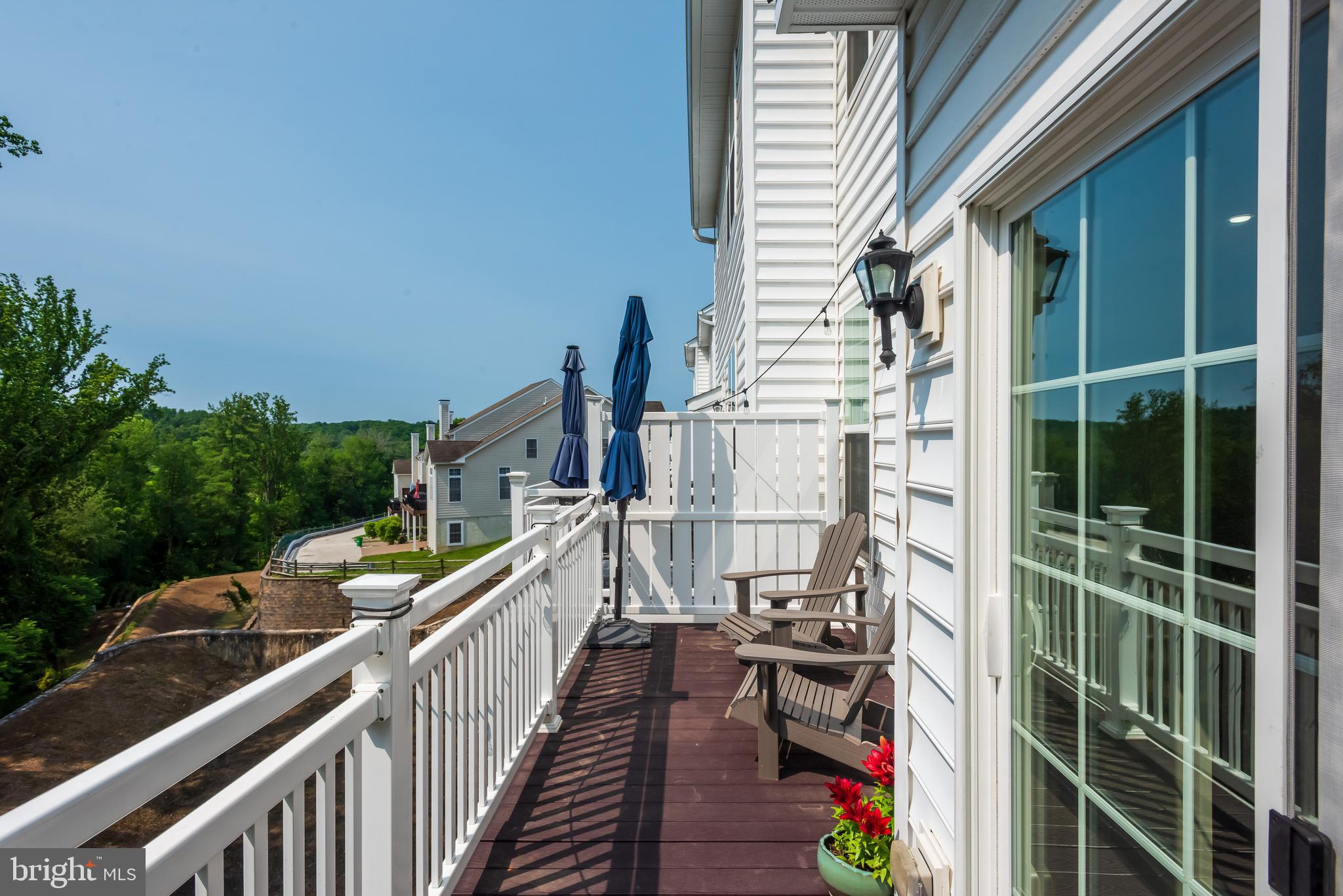 RAVENSCLIFF - Residential