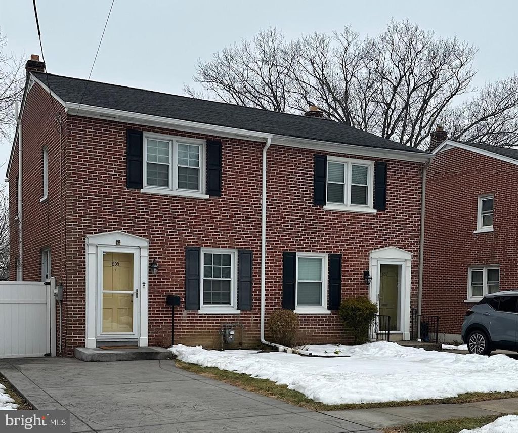 Photo of 855 Fountain Avenue, LANCASTER, PA 17601 (MLS # PALA2083502)