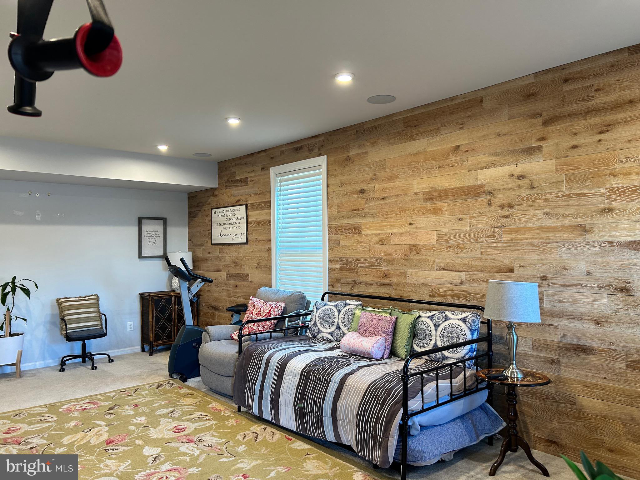 BRADLEY SQUARE - Residential Lease