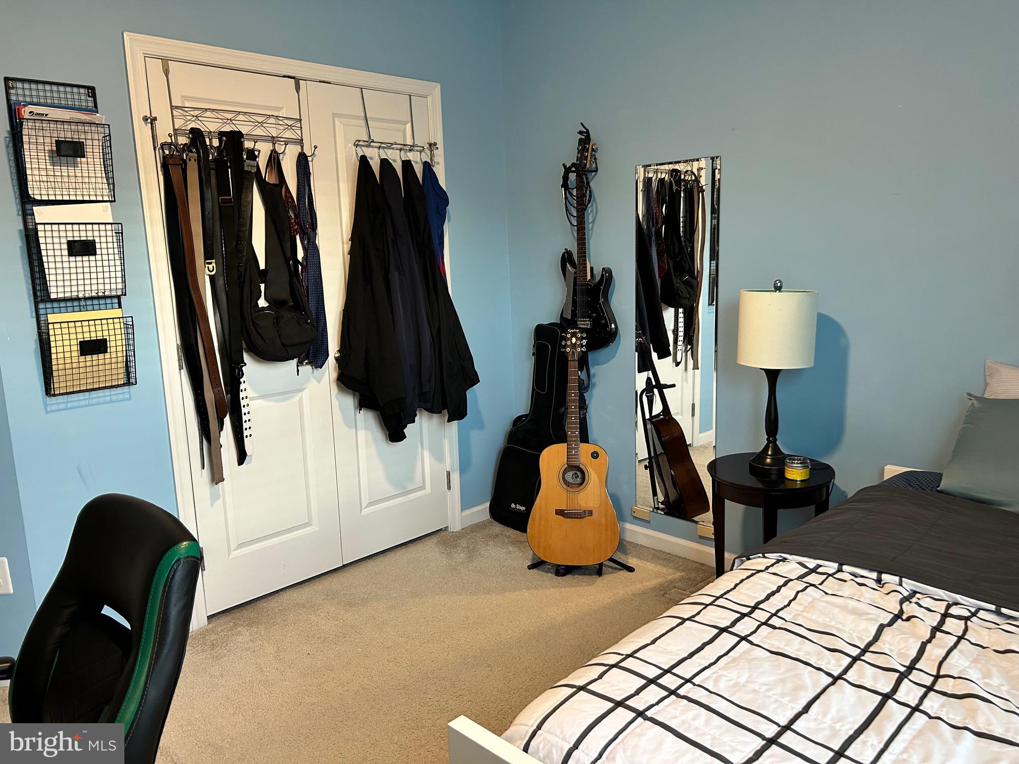 BRADLEY SQUARE - Residential Lease