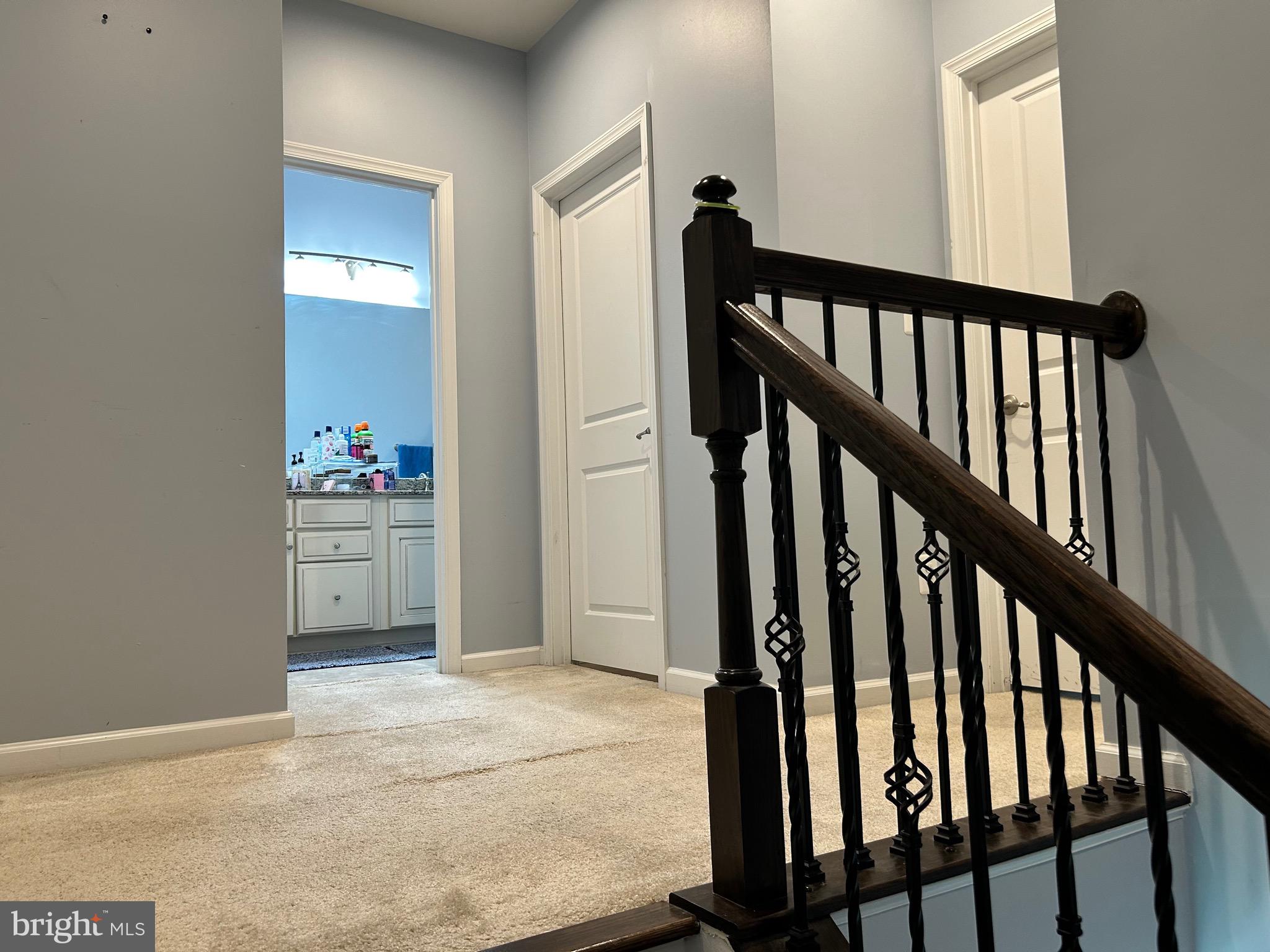 BRADLEY SQUARE - Residential Lease