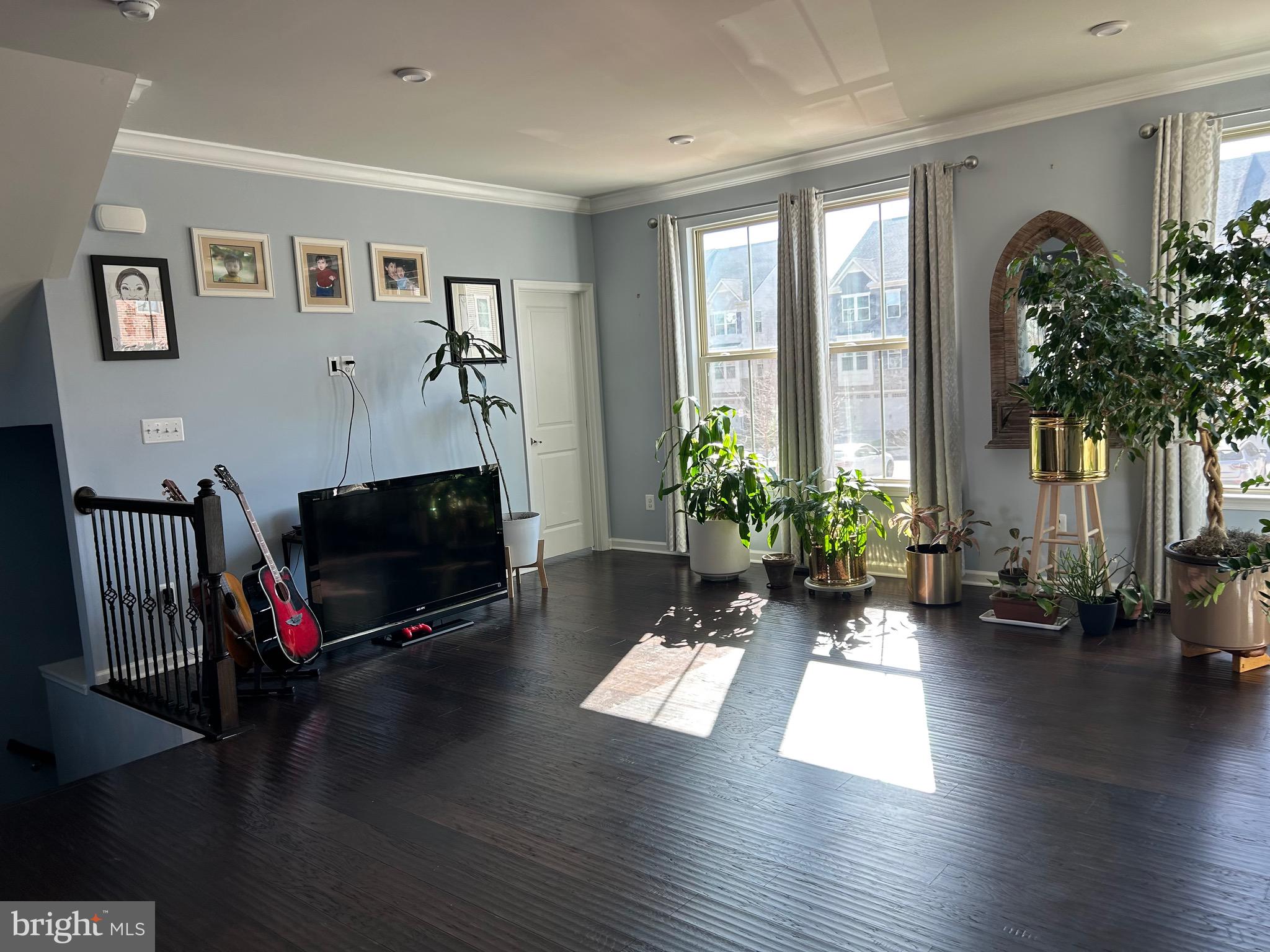 BRADLEY SQUARE - Residential Lease