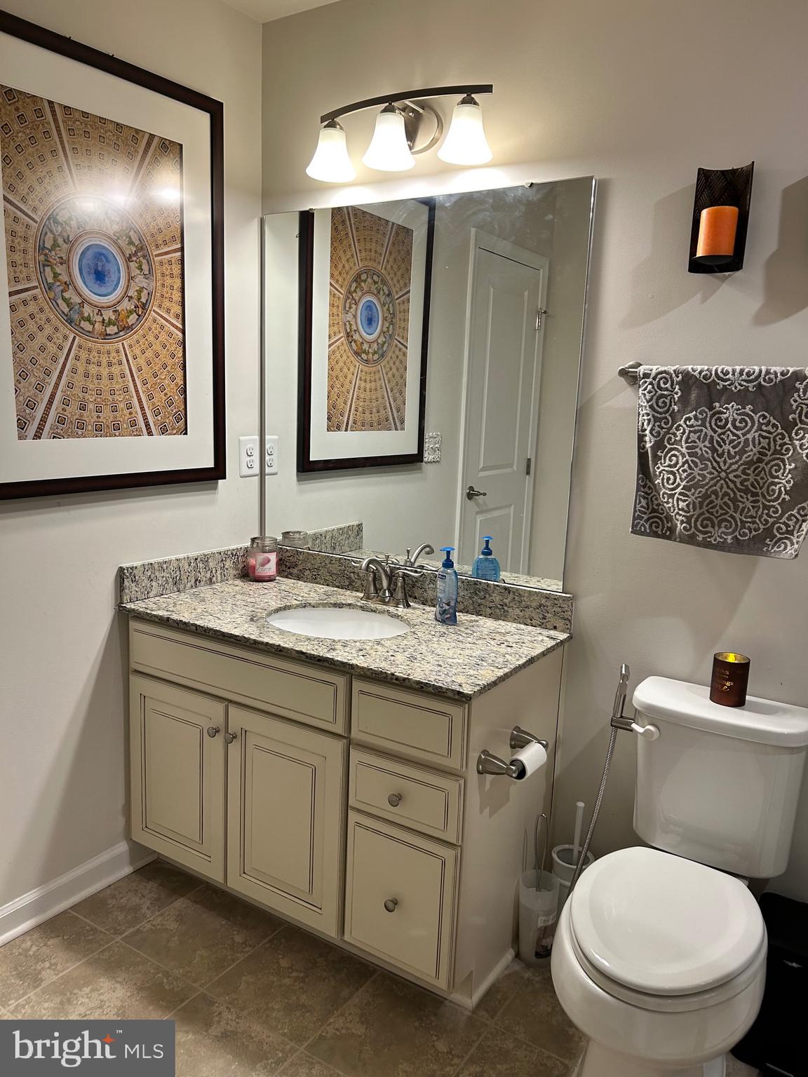 BRADLEY SQUARE - Residential Lease