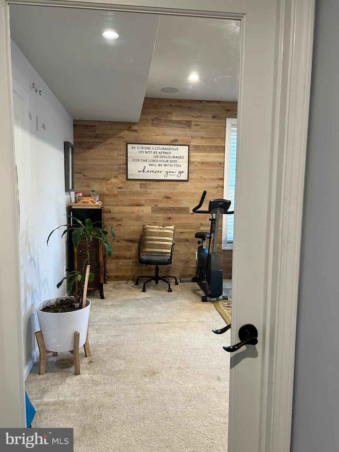 BRADLEY SQUARE - Residential Lease