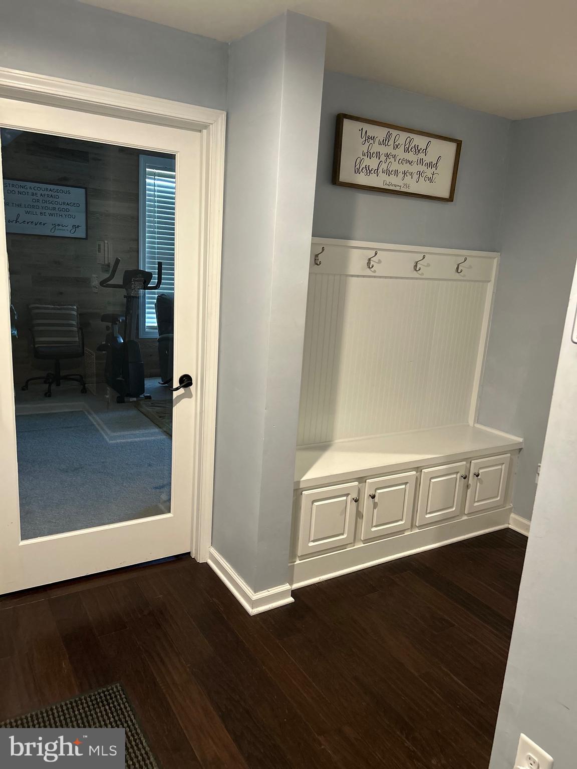 BRADLEY SQUARE - Residential Lease