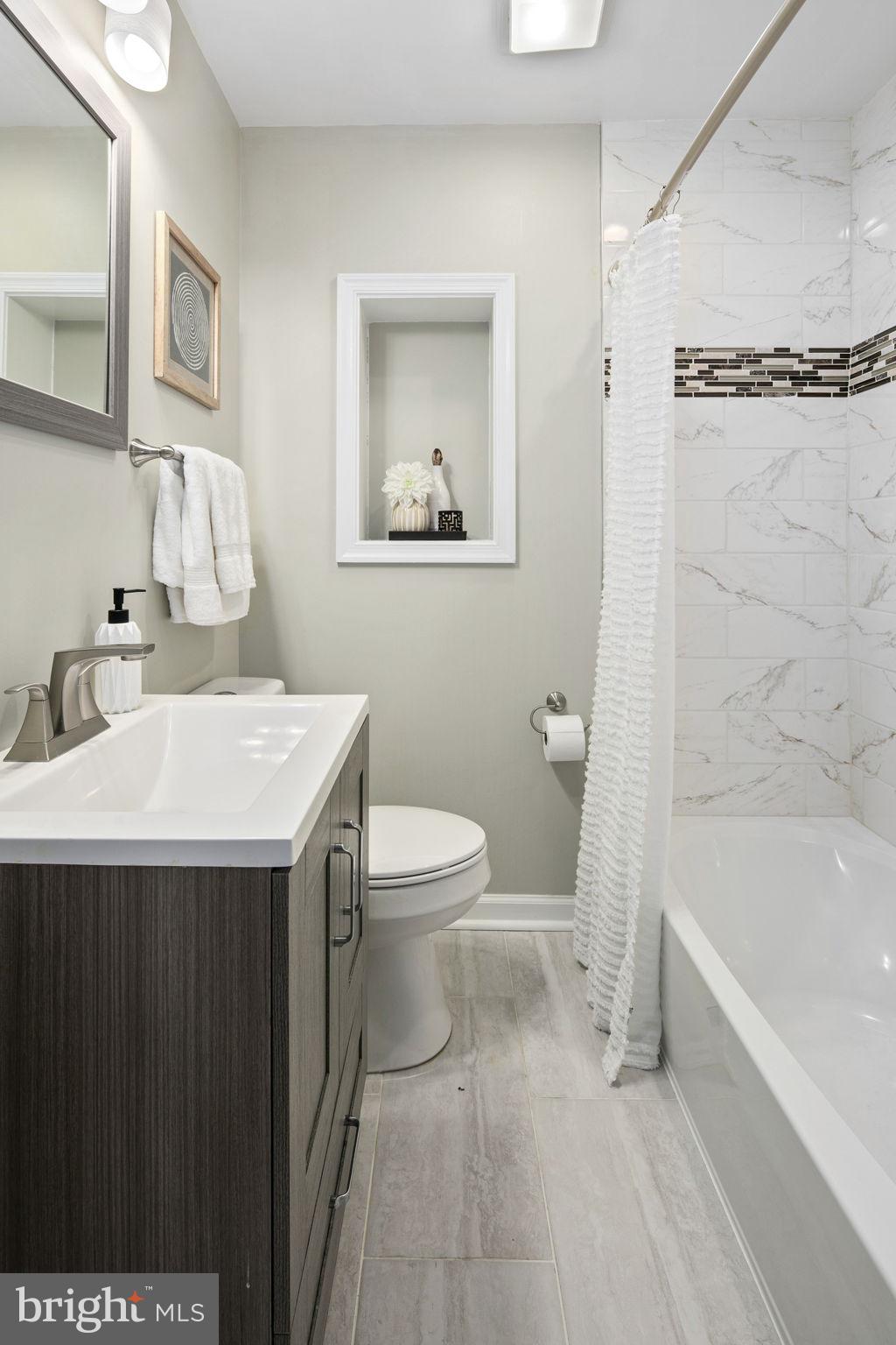 VALLEY VIEW - Residential