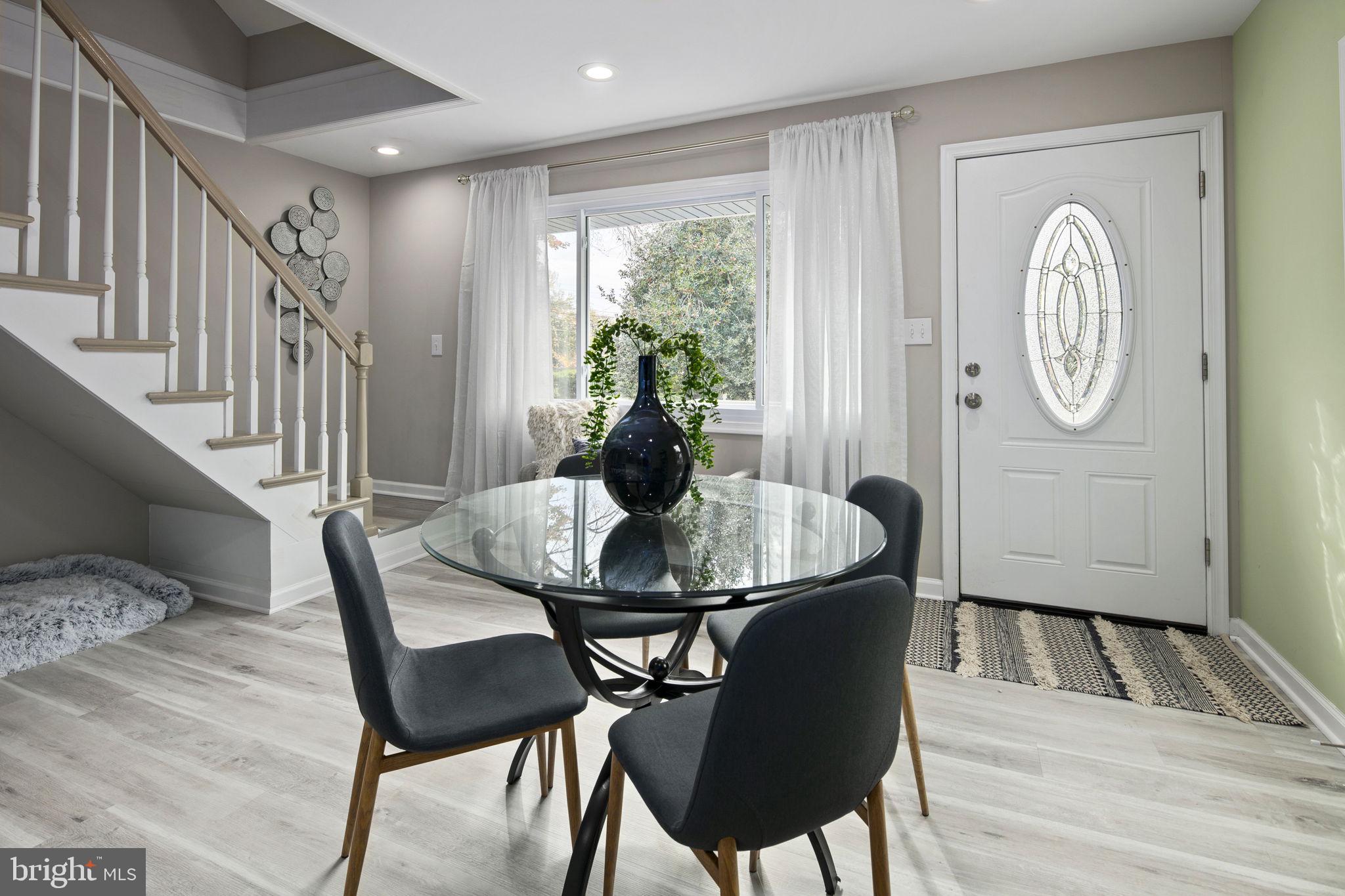 VALLEY VIEW - Residential