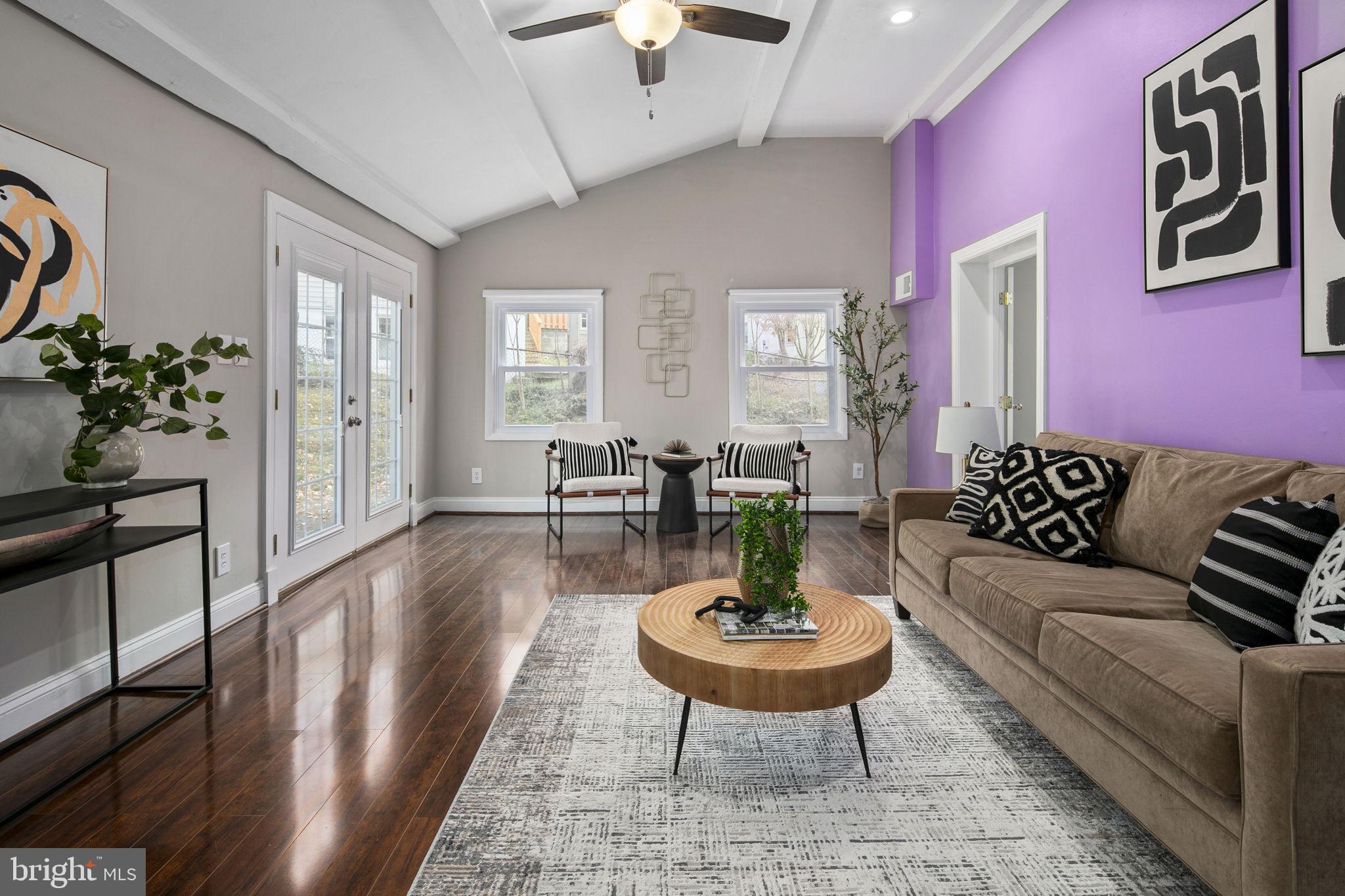 VALLEY VIEW - Residential