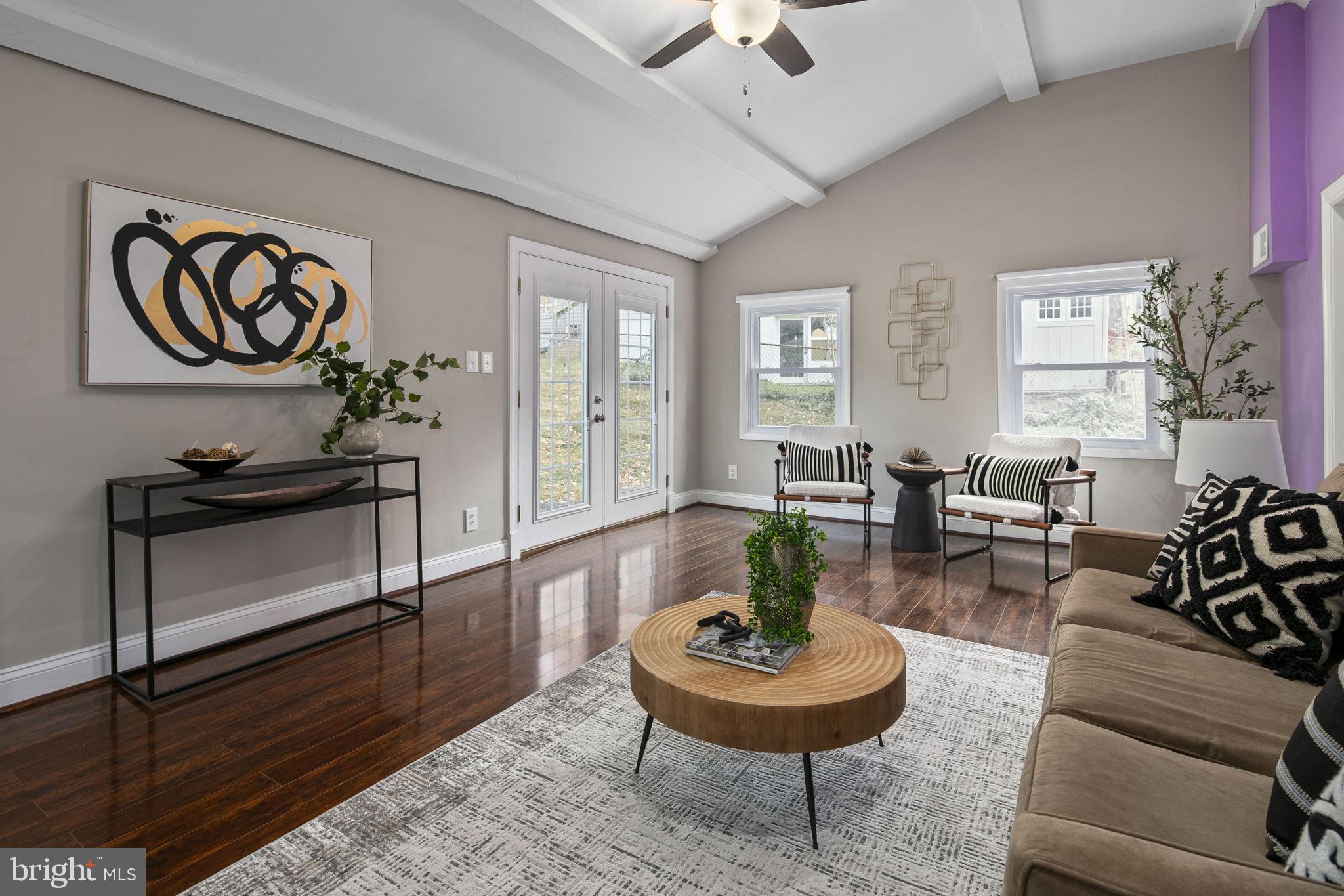 VALLEY VIEW - Residential