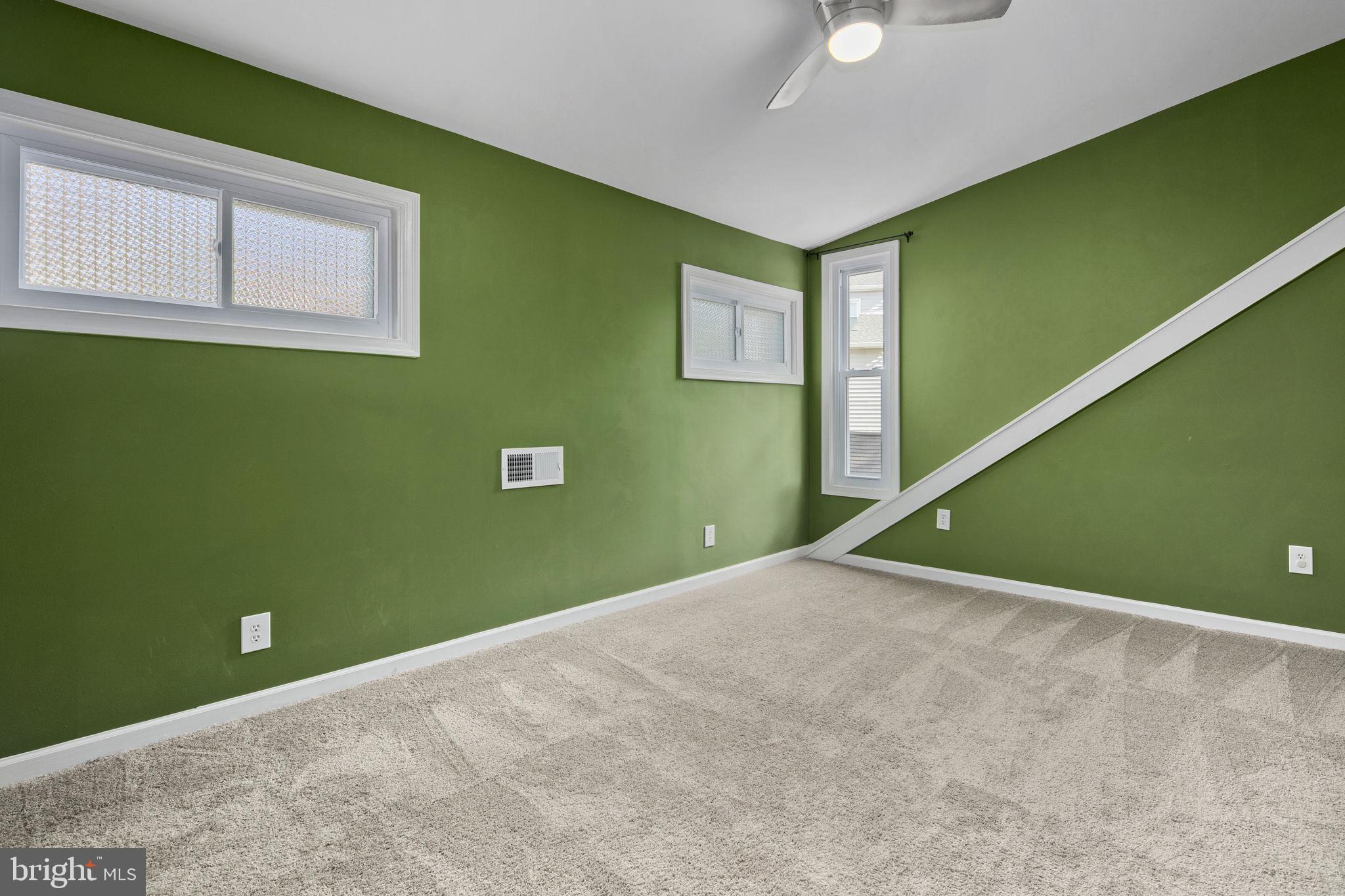 VALLEY VIEW - Residential