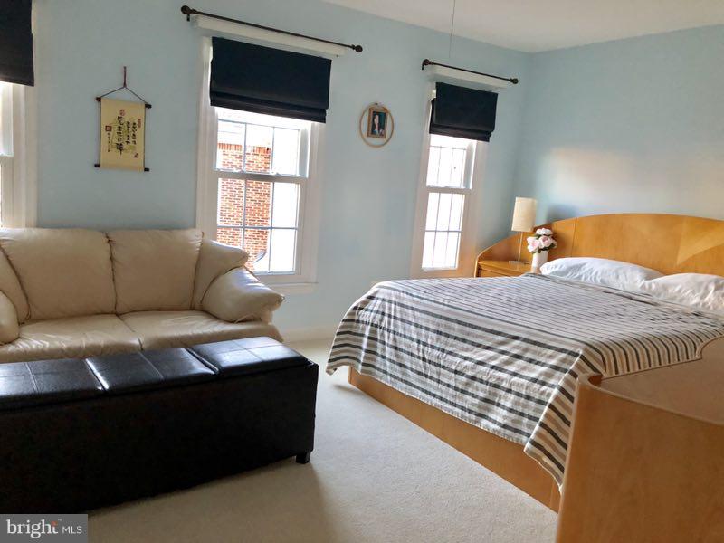 PENDERBROOK - Residential Lease