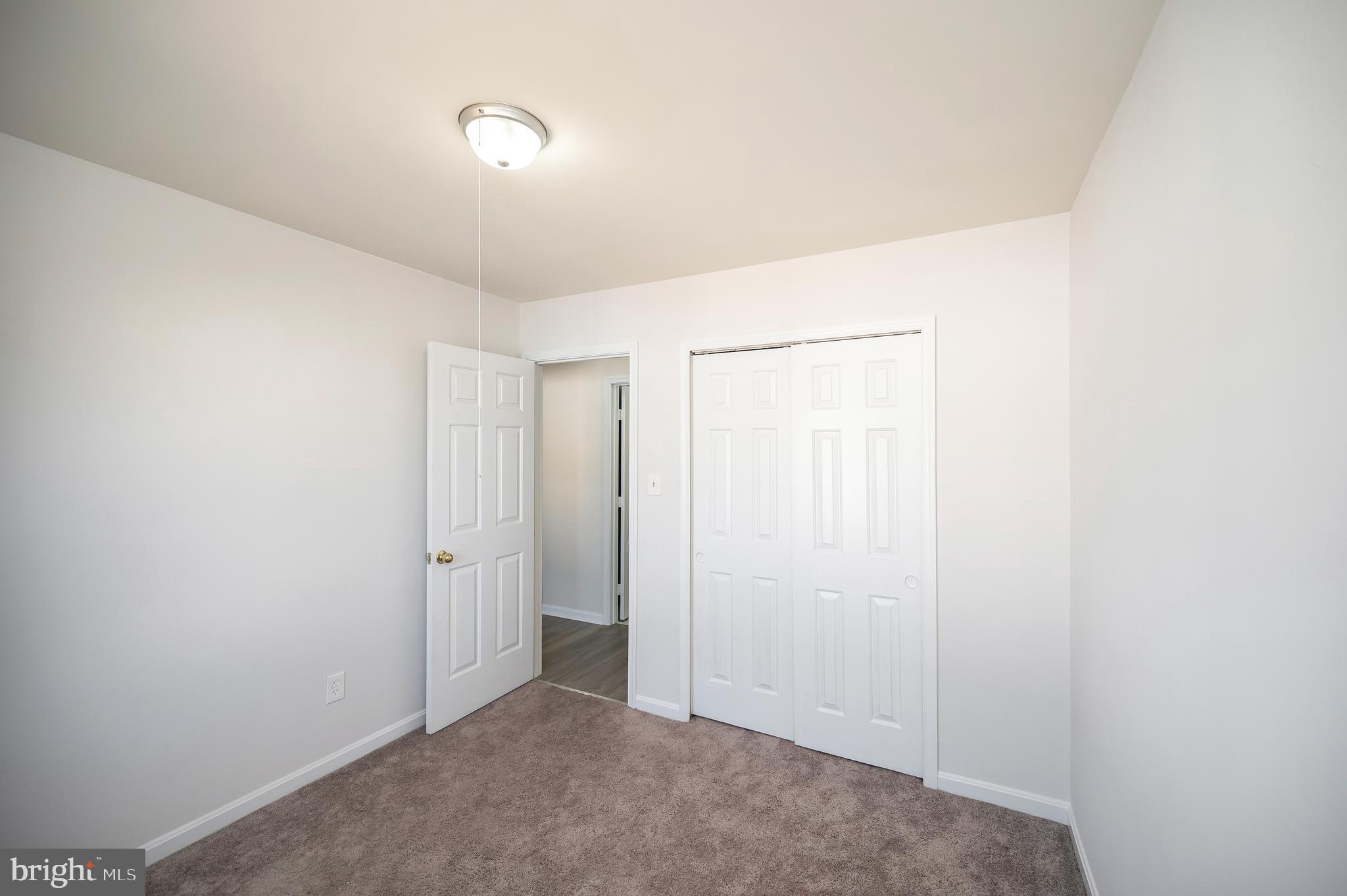 WILLIAMSTOWN - Residential