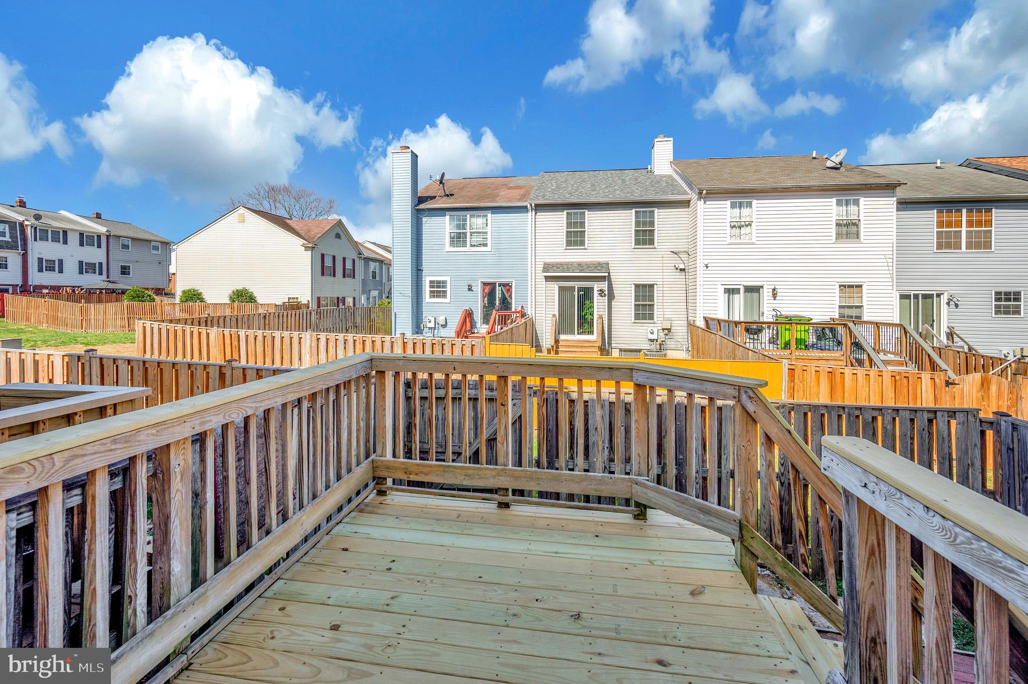 WILLIAMSTOWN - Residential