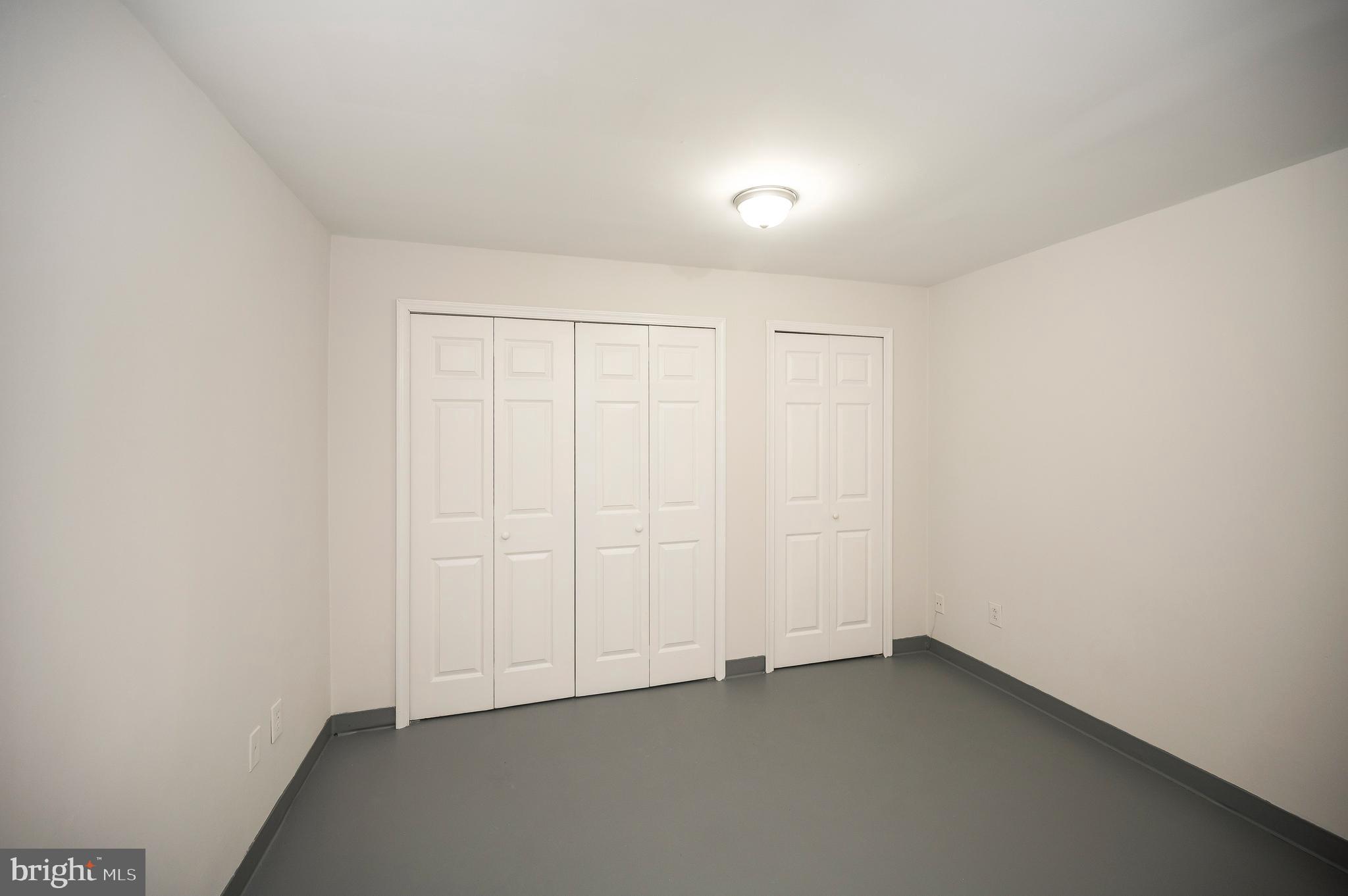 WILLIAMSTOWN - Residential