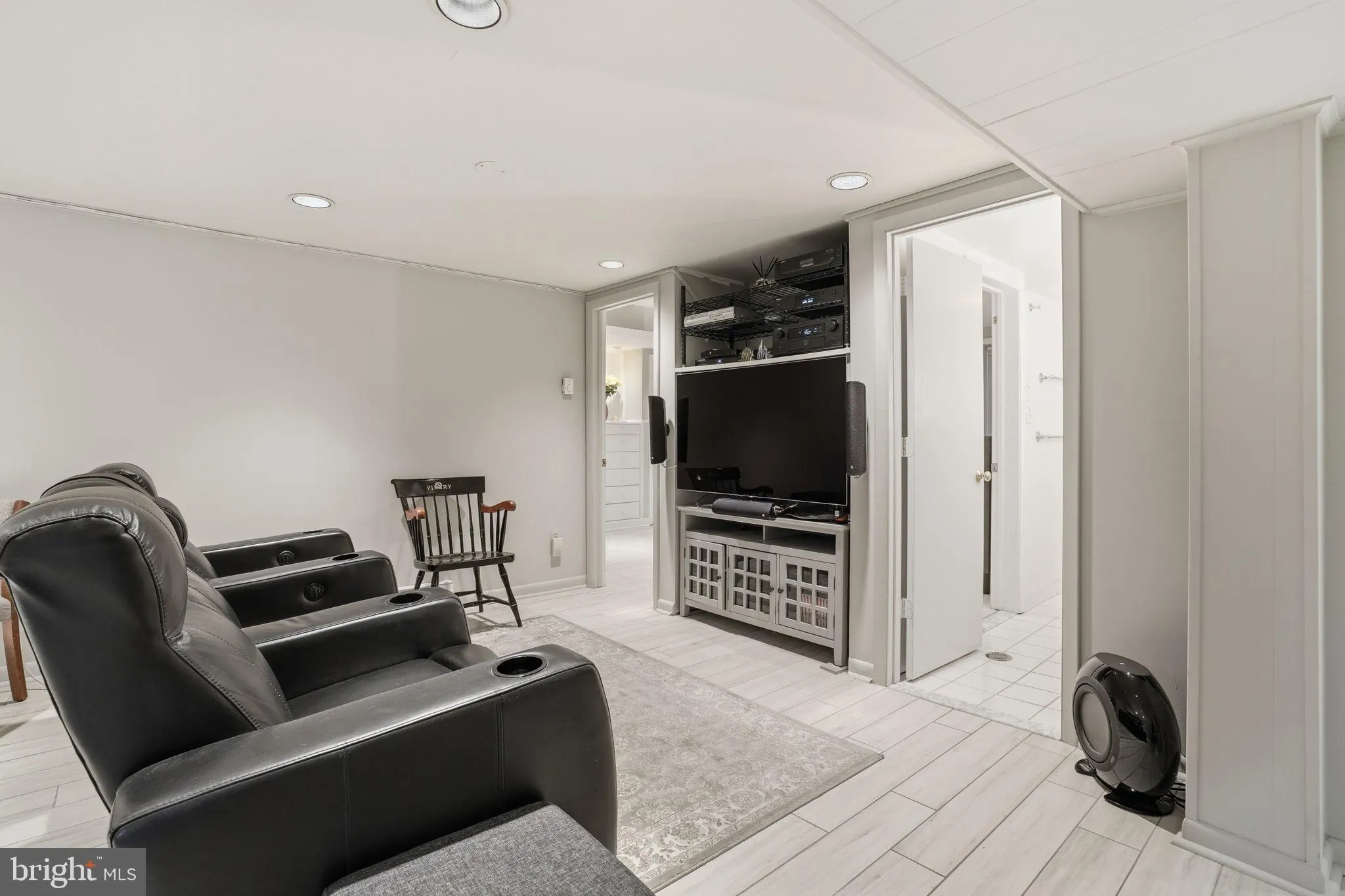 Additional image 57 of 5803 Cleves Lane, Bethesda, MD 20816