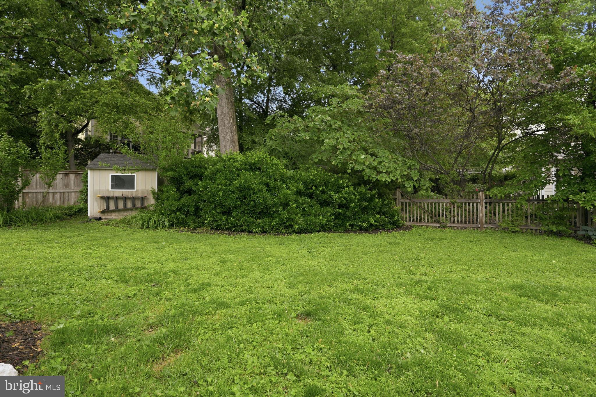 GLEN MAR PARK - Residential