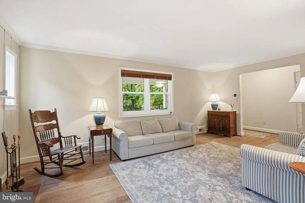 Additional image 7 of 5803 Cleves Lane, Bethesda, MD 20816