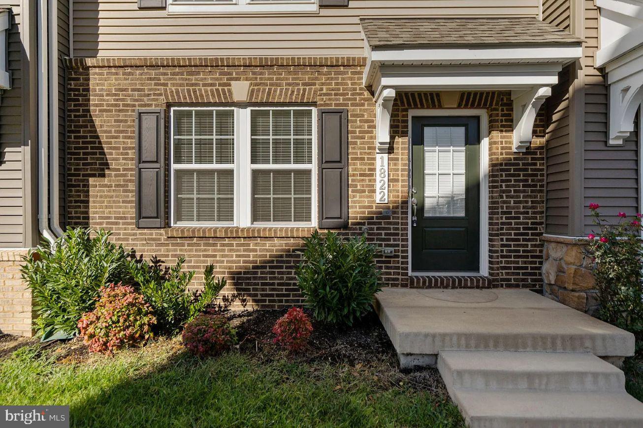 LANDING AT CENTRAL PARK - Residential Lease