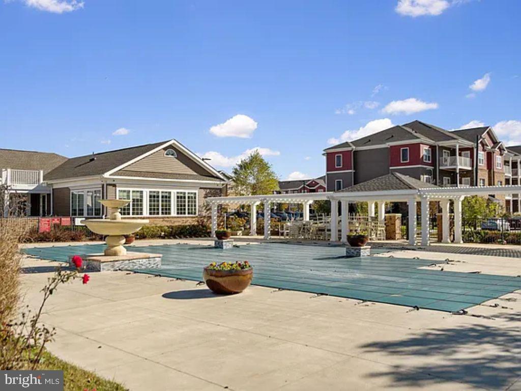 LANDING AT CENTRAL PARK - Residential Lease