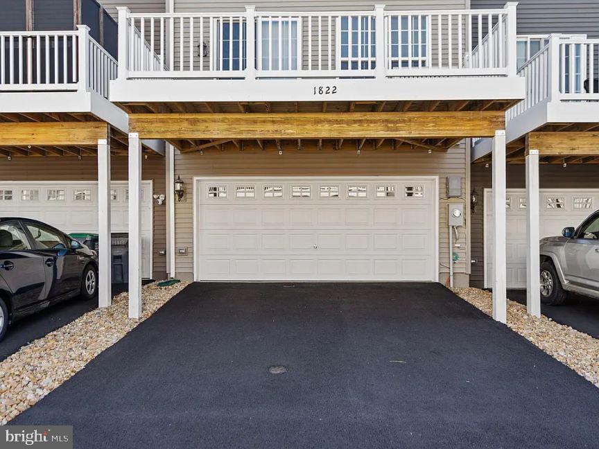 LANDING AT CENTRAL PARK - Residential Lease