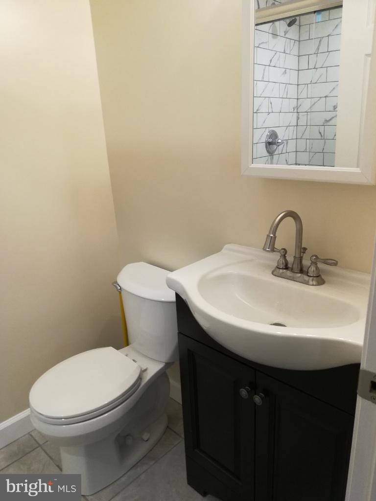 WHEATON WOODS - Residential Lease