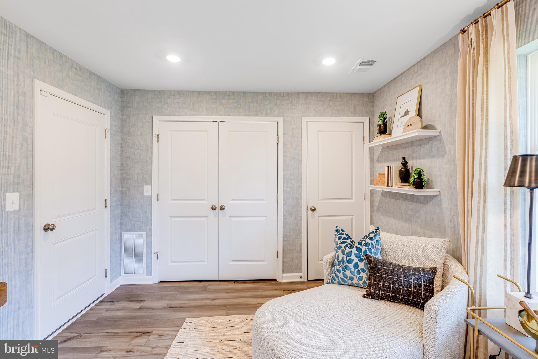 WILLOW GLEN - Residential Lease