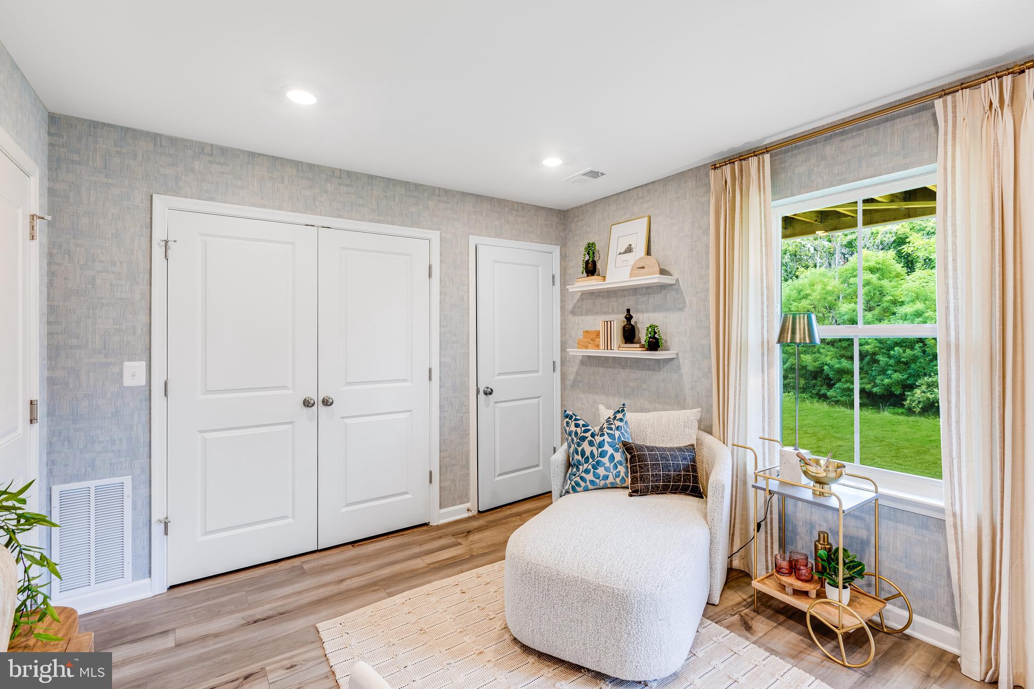 WILLOW GLEN - Residential Lease