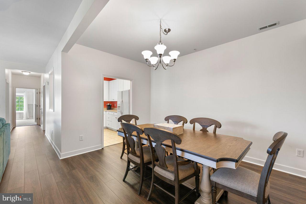 CEDAR BAY - Residential