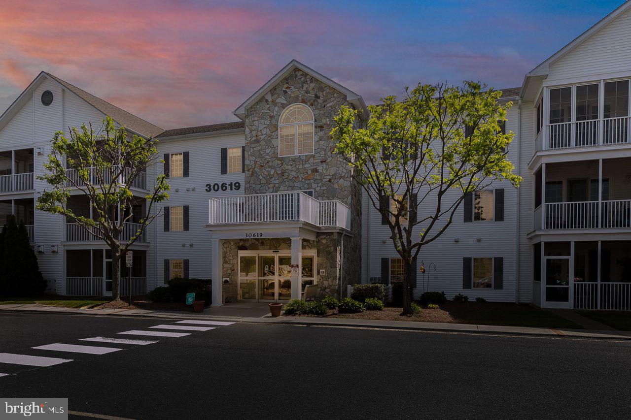 CEDAR BAY - Residential