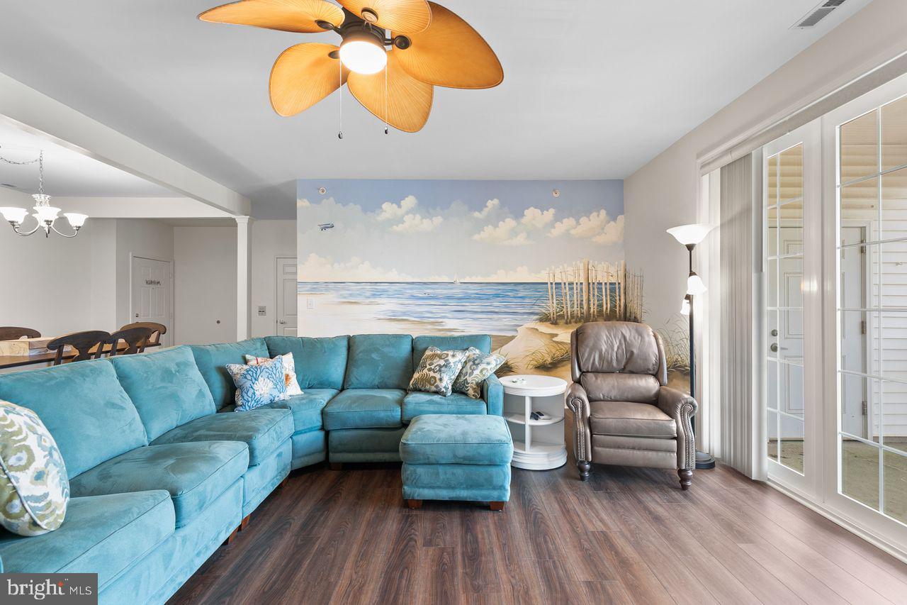 CEDAR BAY - Residential