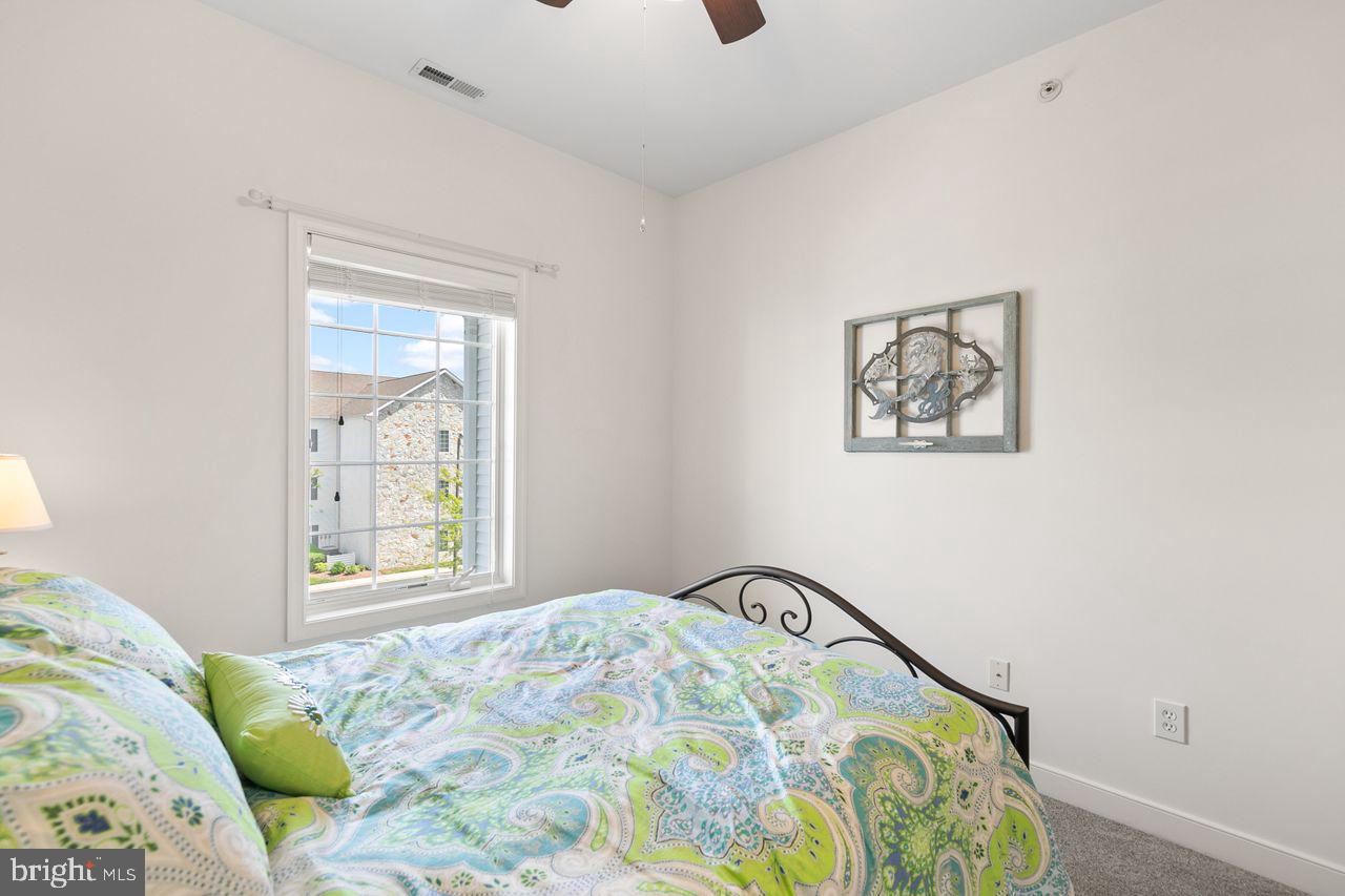 CEDAR BAY - Residential